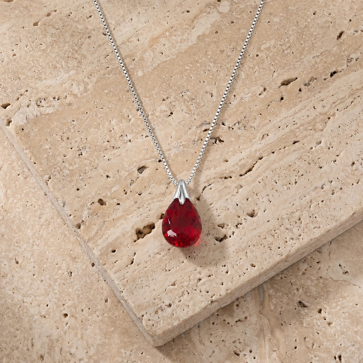 White Gold Gra Necklace Garnet 10K — Amabile