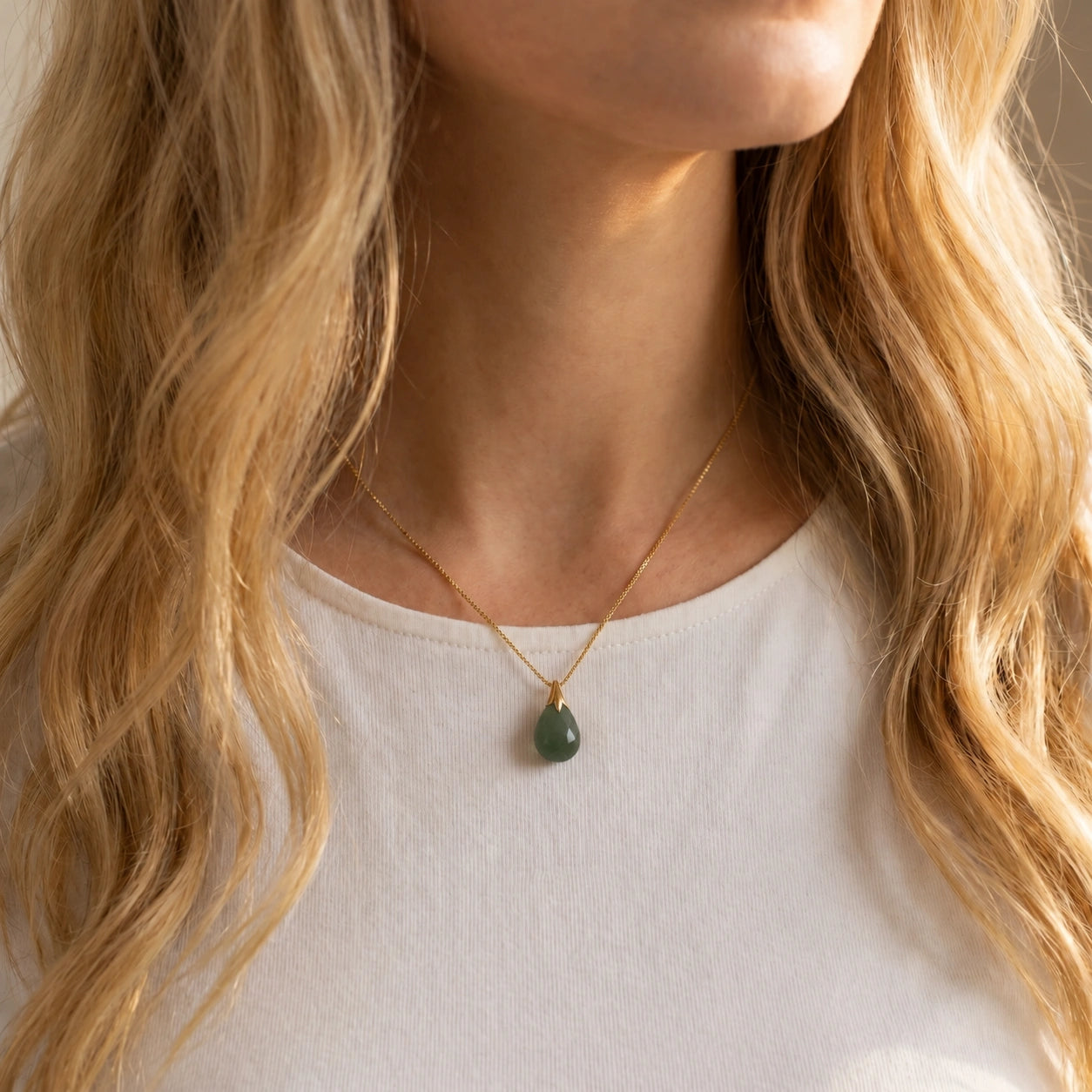Yellow Gold Gra Necklace Emerald 10K — Amabile