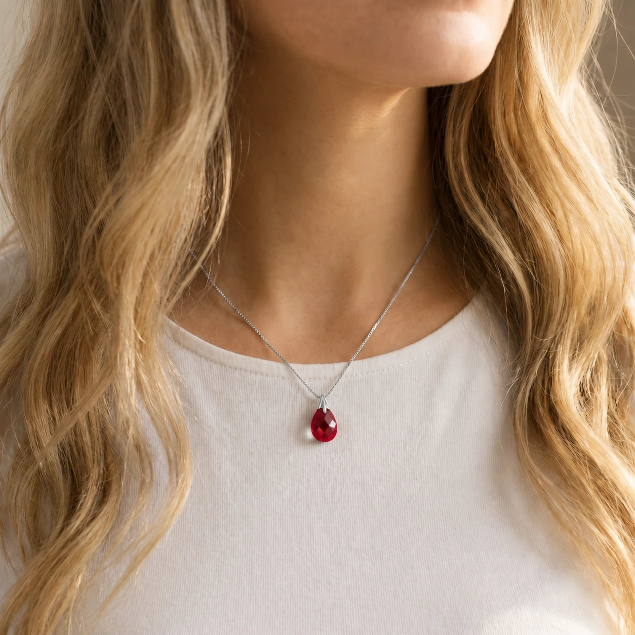 White Gold Gra Necklace Ruby 10K — Amabile