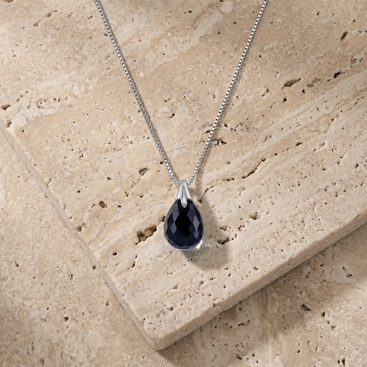 White Gold Gra Necklace Sapphire 10K — Amabile