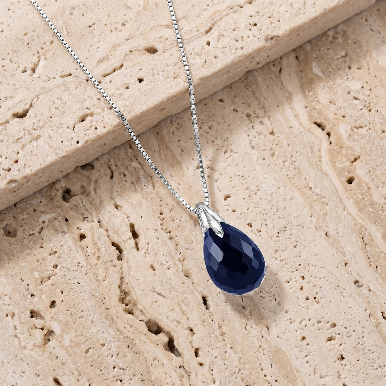 White Gold Gra Necklace Sapphire 10K — Amabile