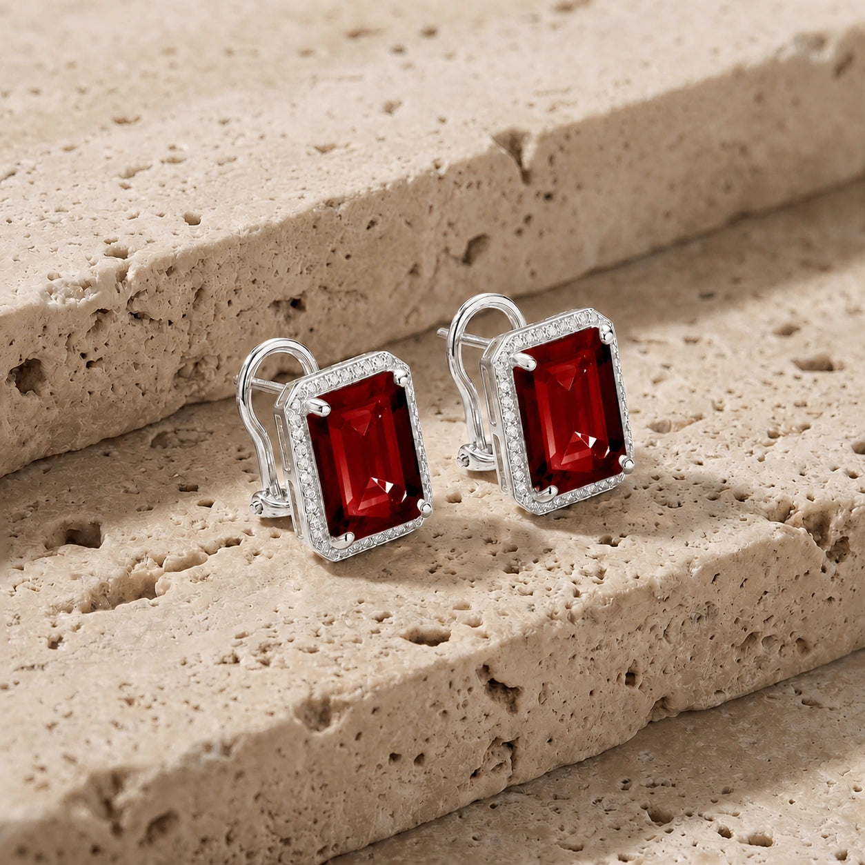 White Gold Earrings Garnet 10K — Melissa