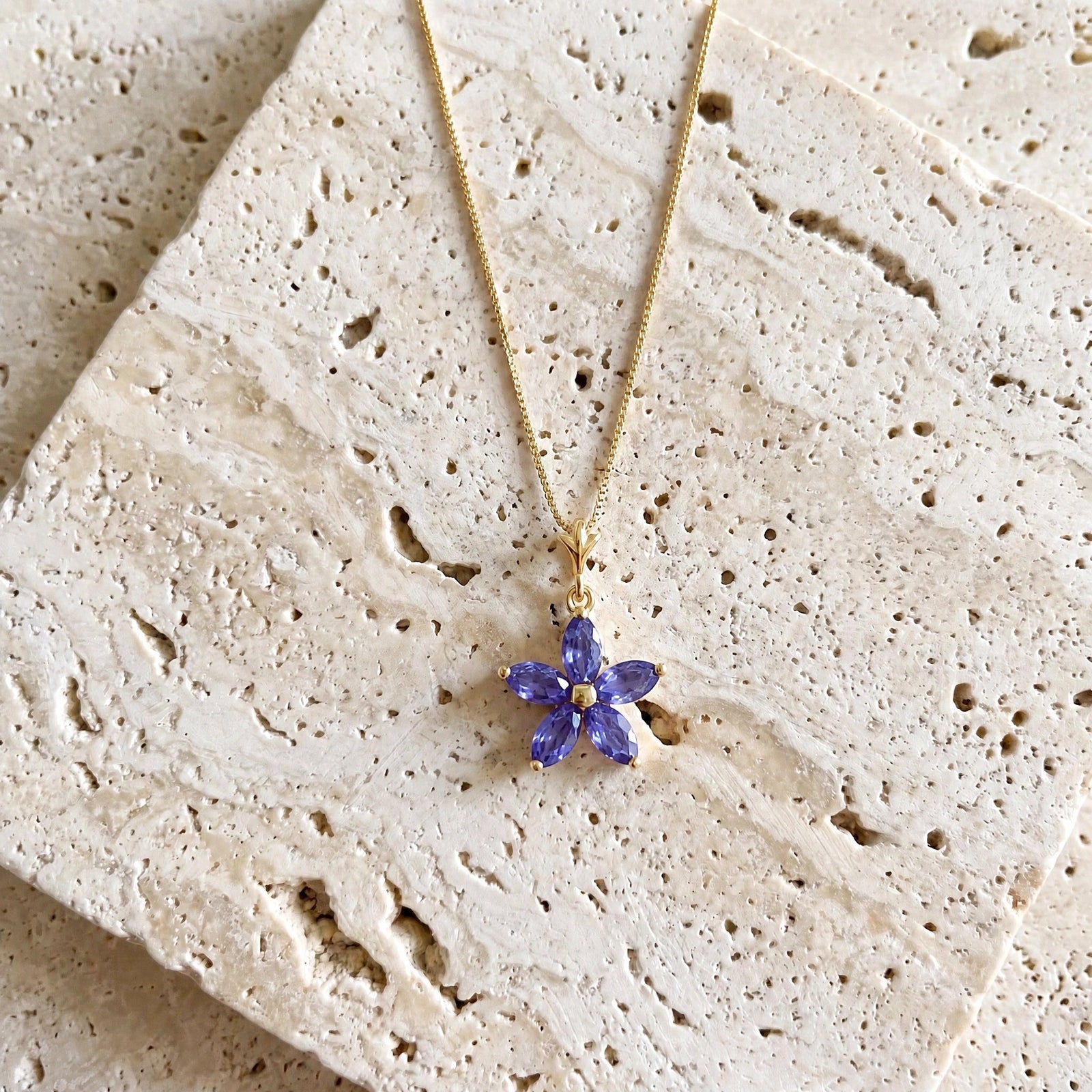 Yellow Gold Grace Necklace Tanzanite 10K — Melissa