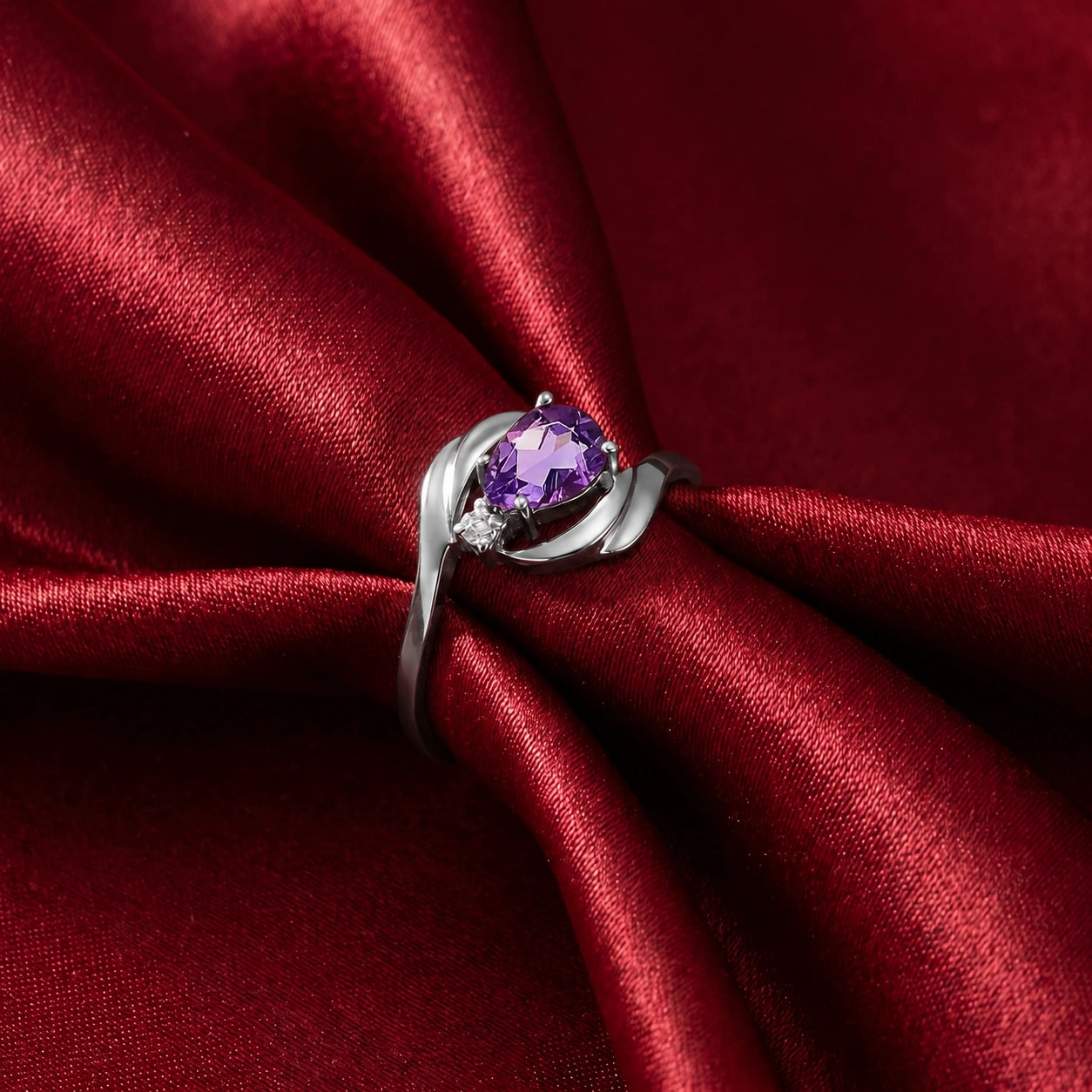 White Gold Diamond & Amethyst — Michela
