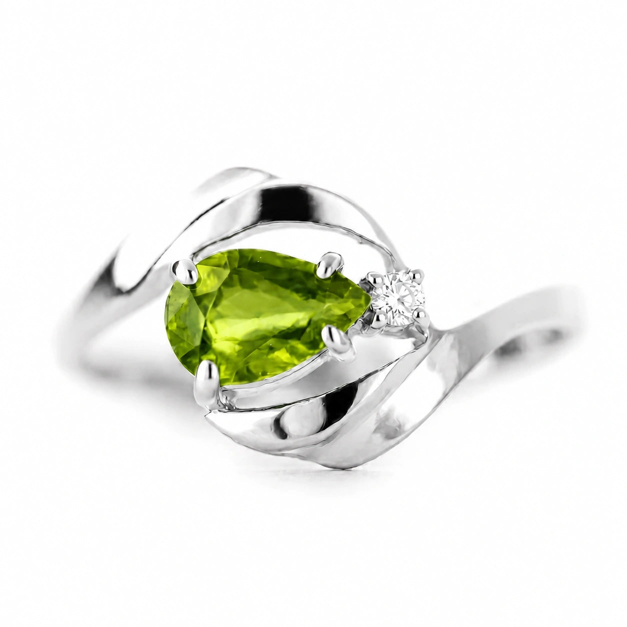 White Gold Diamond & Peridot — Michela