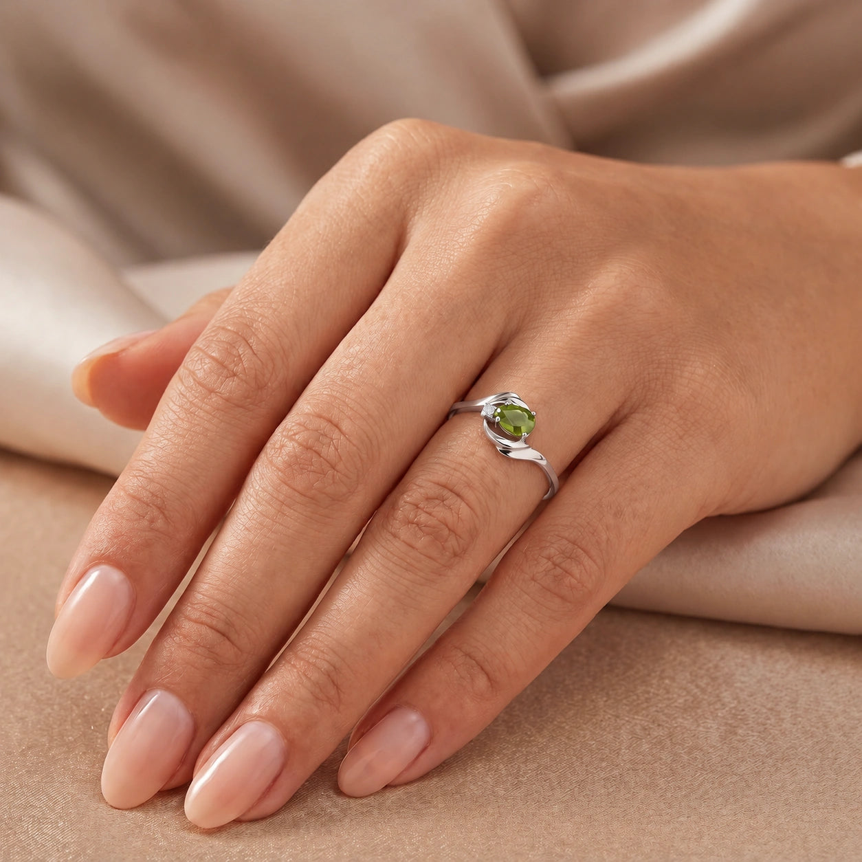 White Gold Diamond & Peridot — Michela