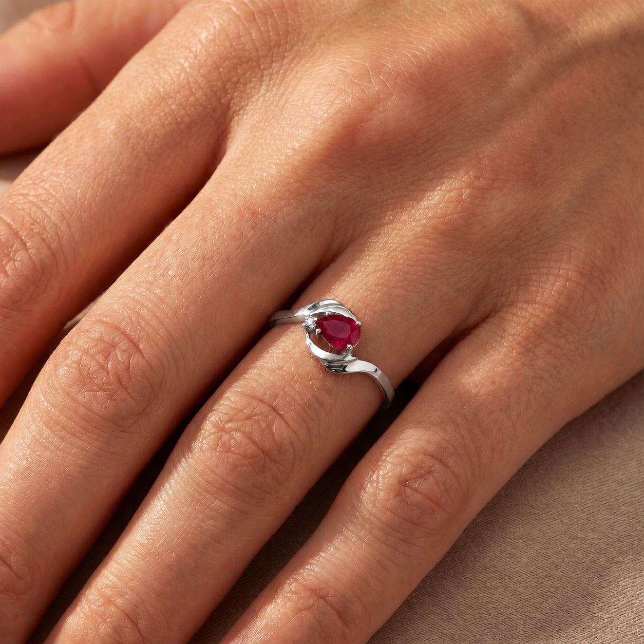 White Gold Diamond & Ruby — Michela