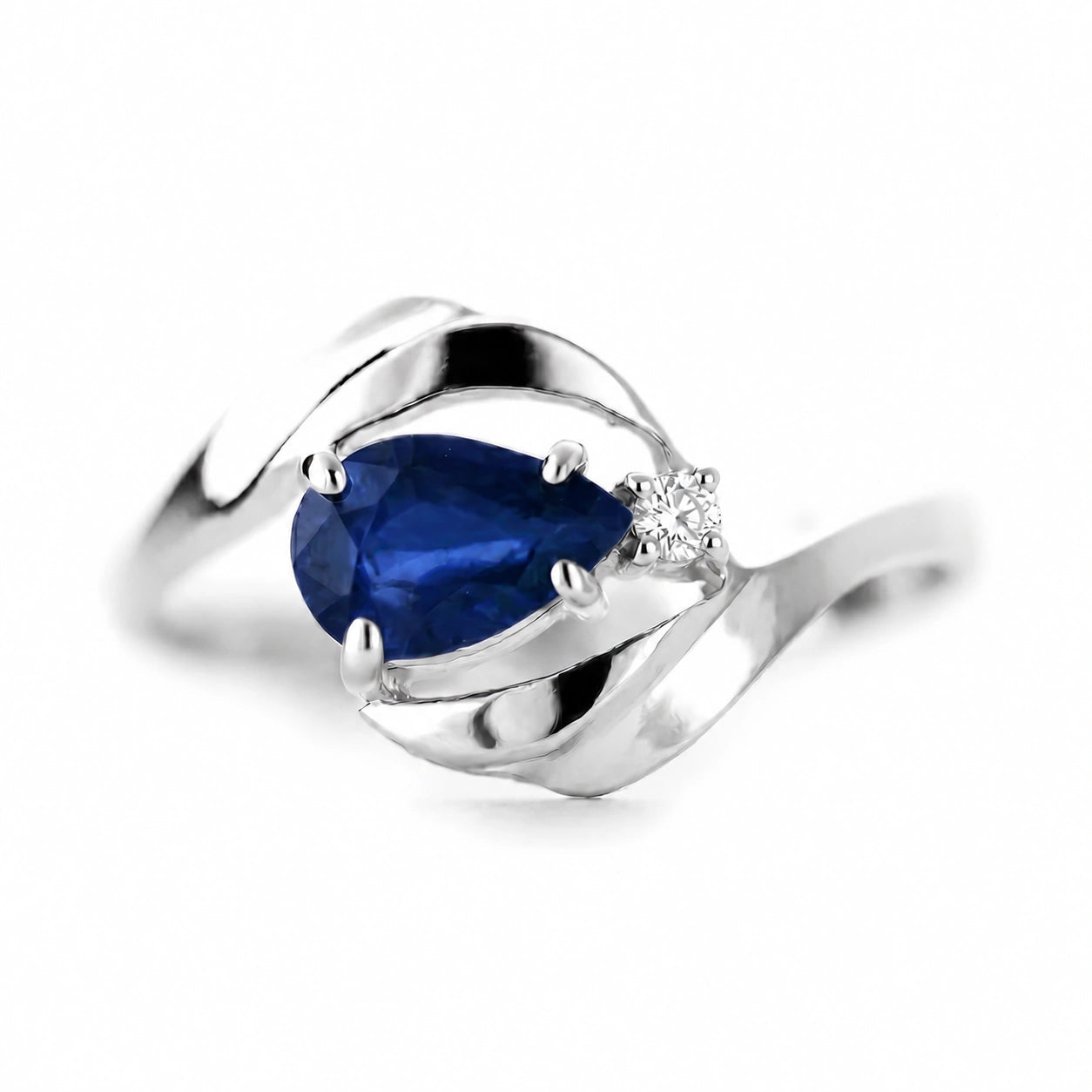 White Gold Diamond & Sapphire — Michela