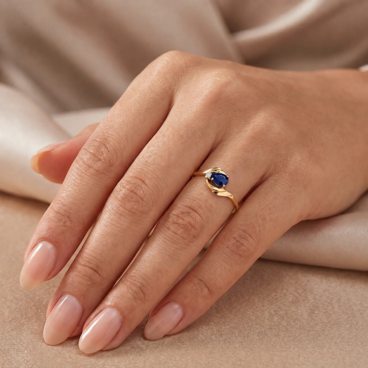 Yellow Gold Diamond & Sapphire — Michela