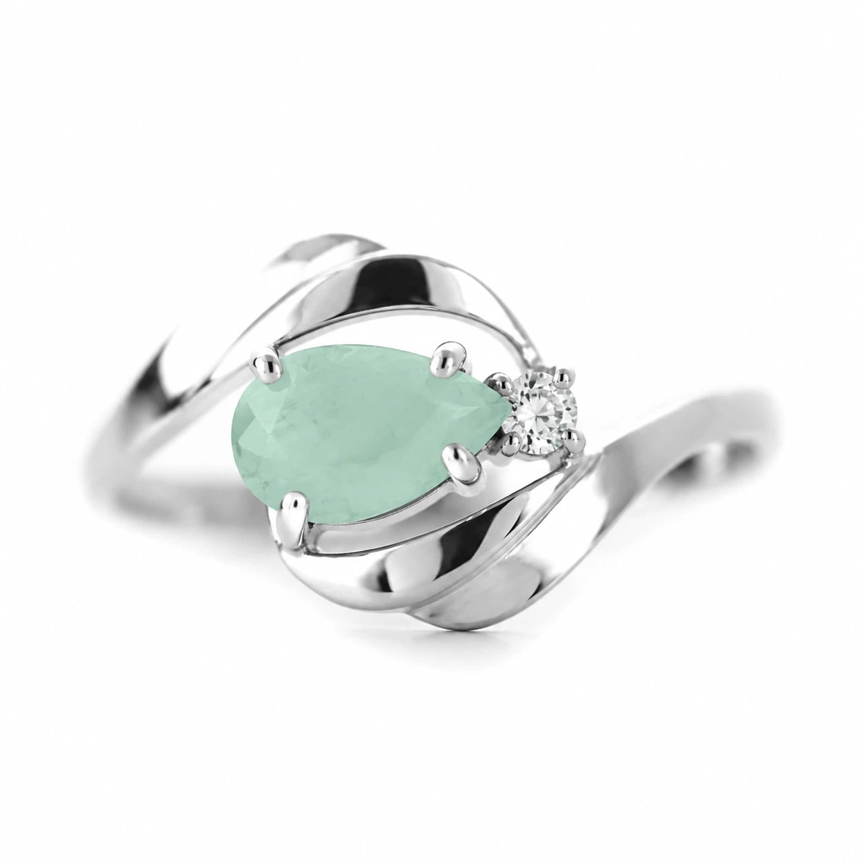 White Gold Emerald & Diamond — Michela