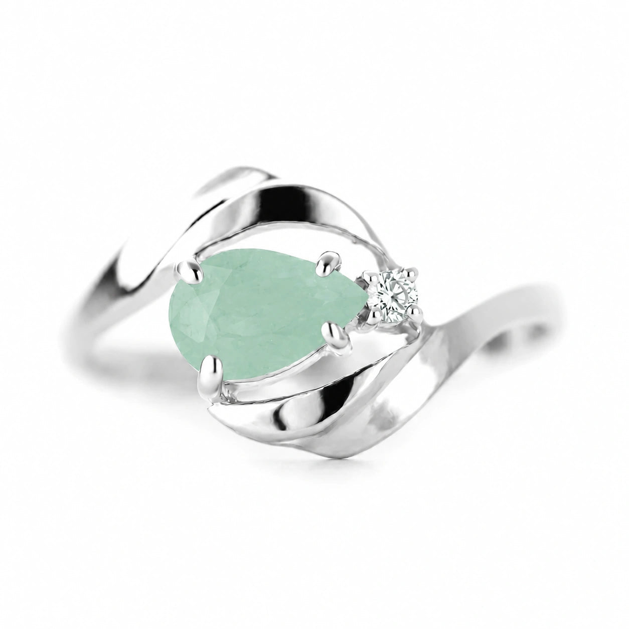 White Gold Emerald & Diamond — Michela