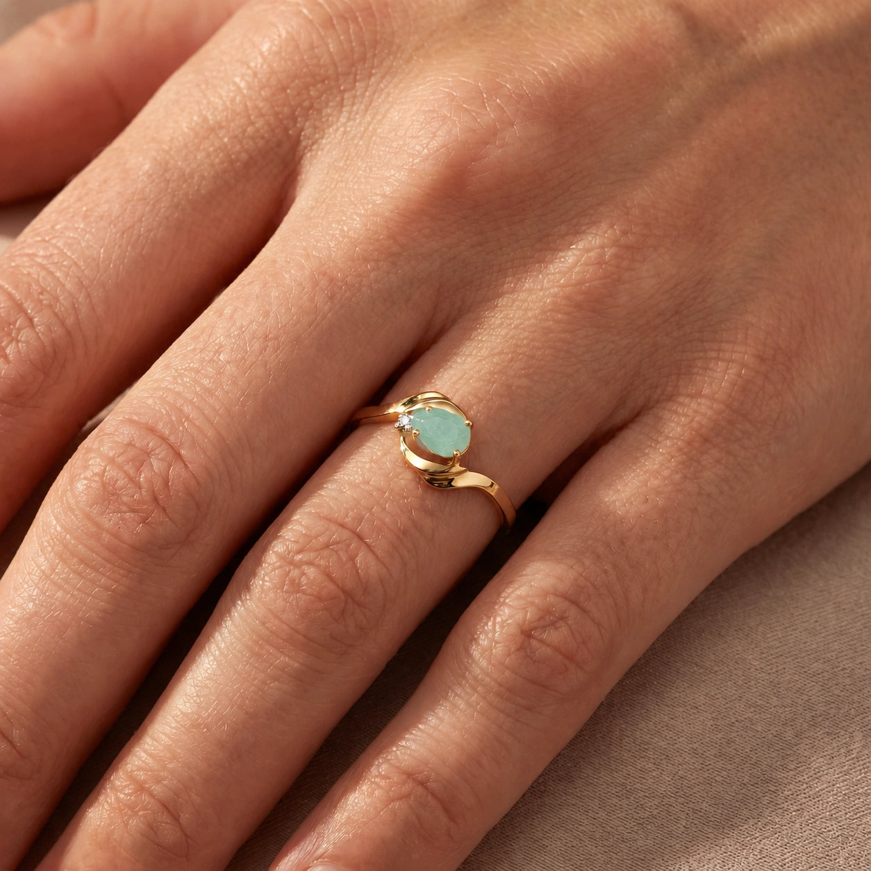 Yellow Gold Emerald & Diamond — Michela