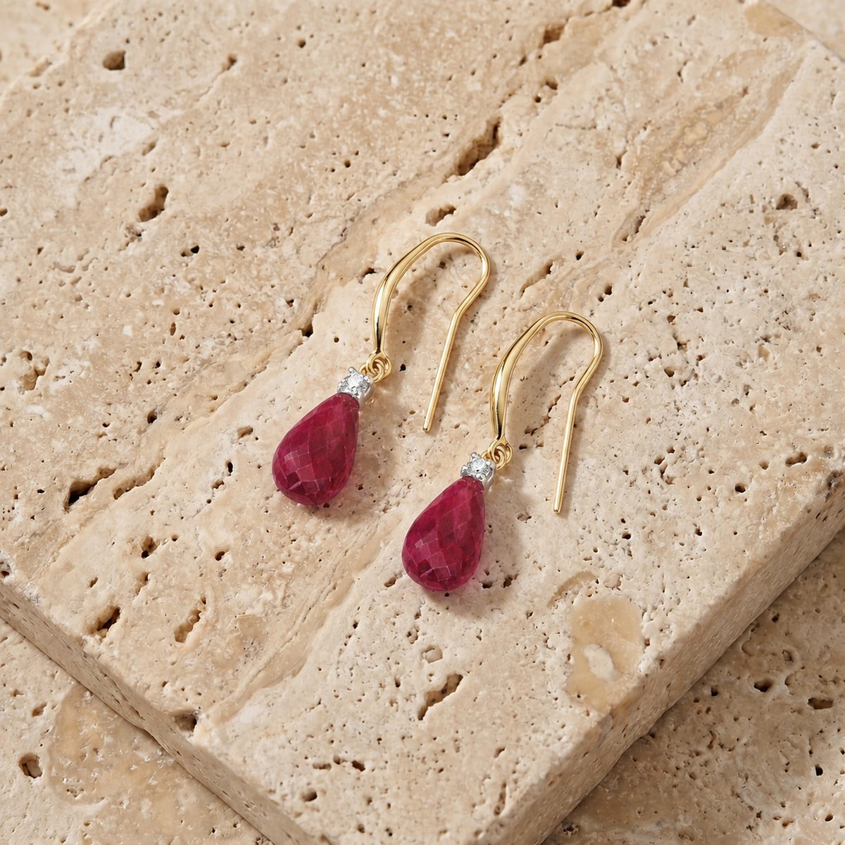 Yellow Gold Joya Earrings Diamond & Ruby — Minerva