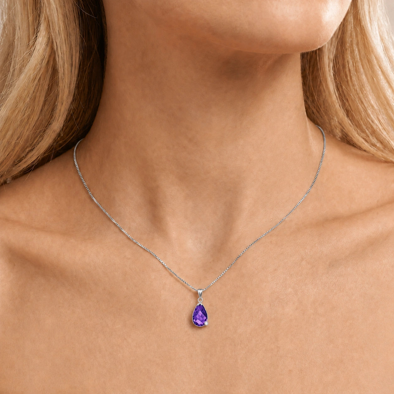 White Gold Eternal Pendant Necklace Amethyst 10K — Gaudenzia