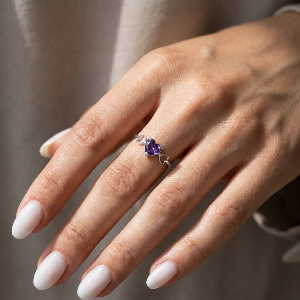 White Gold Rose Ring Amethyst 10K — Mirella