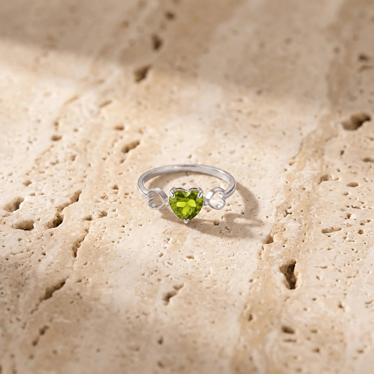 White Gold Rose Ring Peridot 10K — Mirella
