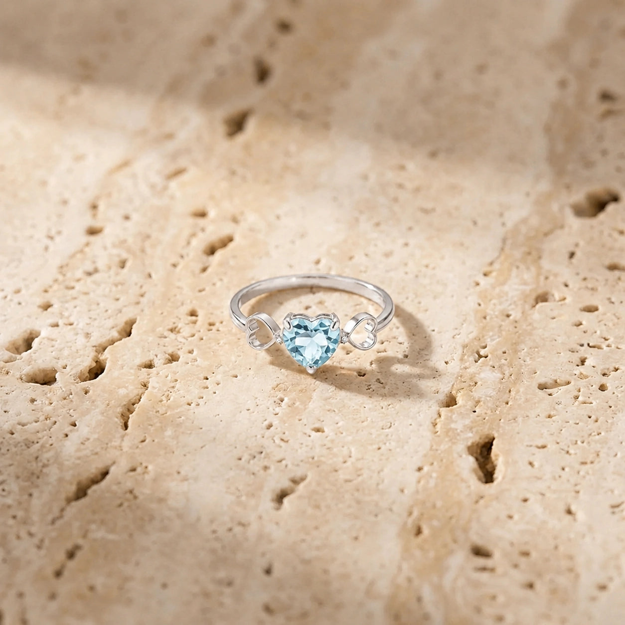 White Gold Diamond & Aquamarine — Ebe