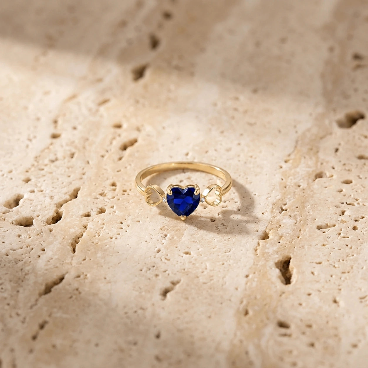 Yellow Gold Diamond & Sapphire — Ebe