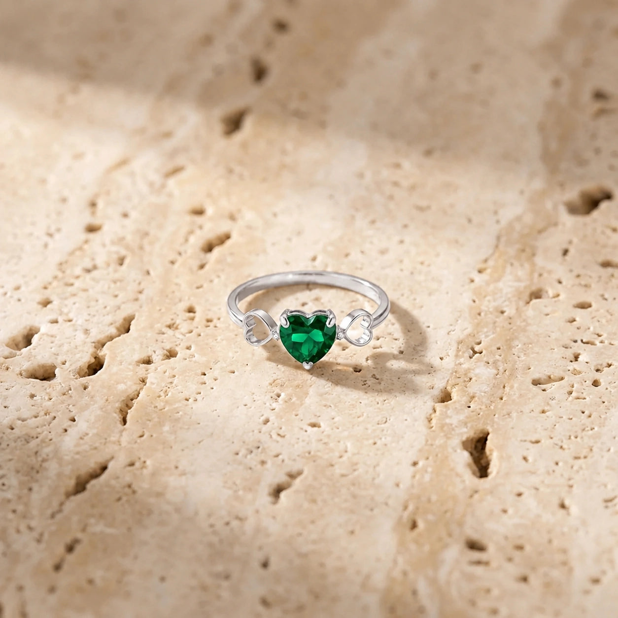 White Gold Rose Ring Emerald 10K — Mirella