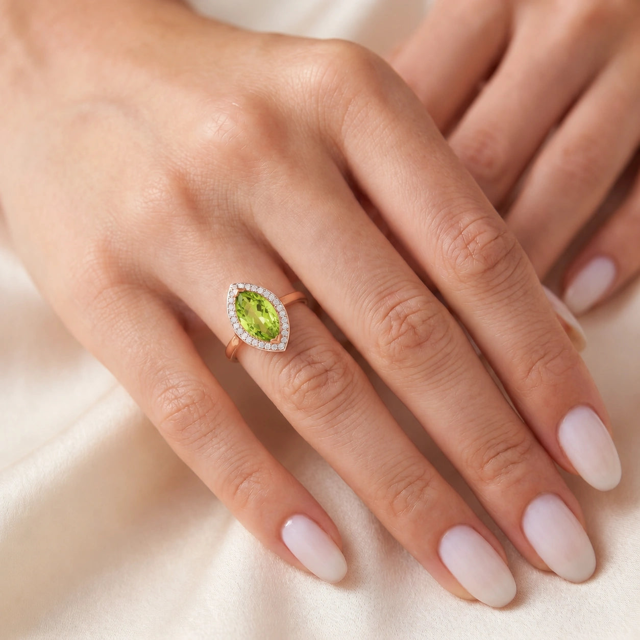 Rose Gold Ring Peridot 10K — Eliana