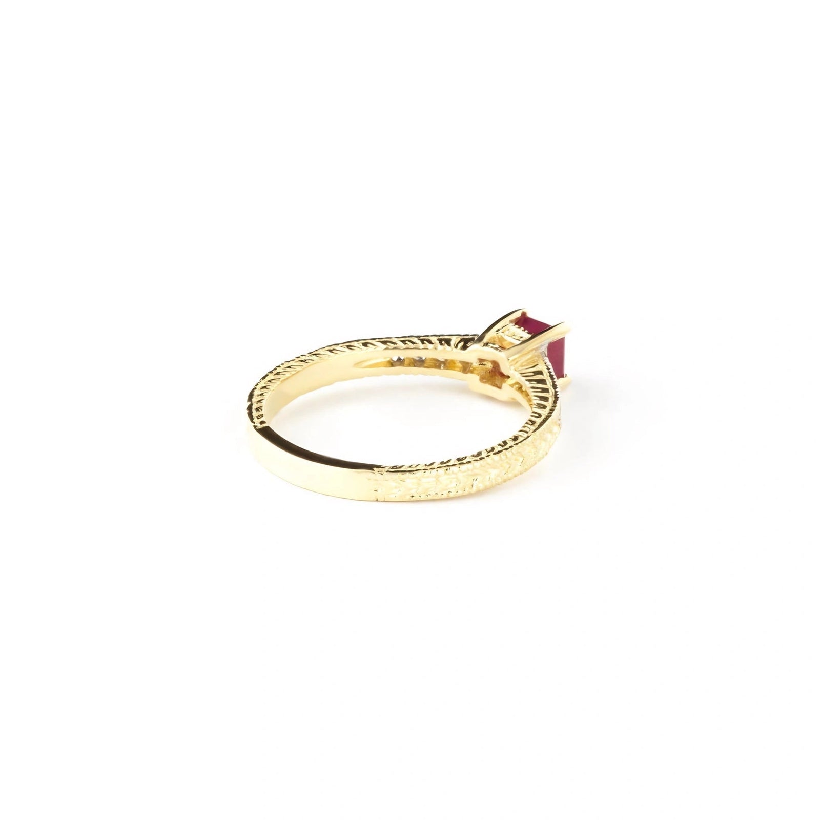 Yellow Gold Ring Ruby 10K — Ginevra