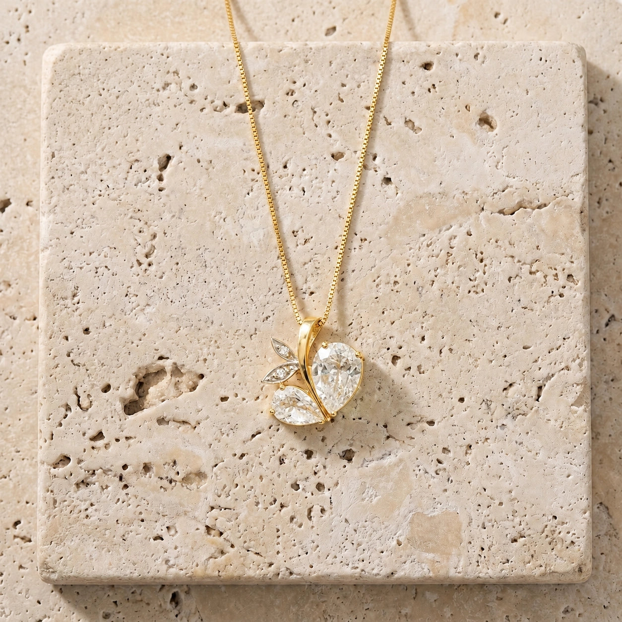 Yellow Gold Pendant Necklace Amethyst 10K — Adelaide