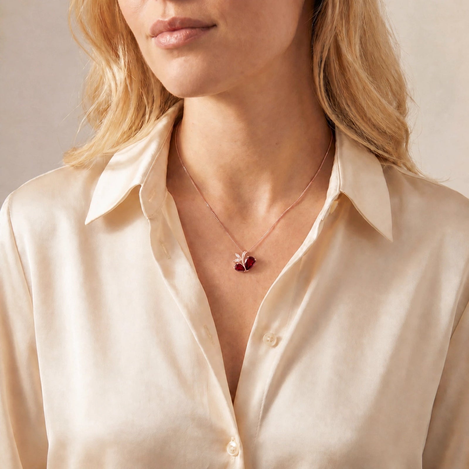 Rose Gold Pendant Necklace Diamond 10K — Adelaide