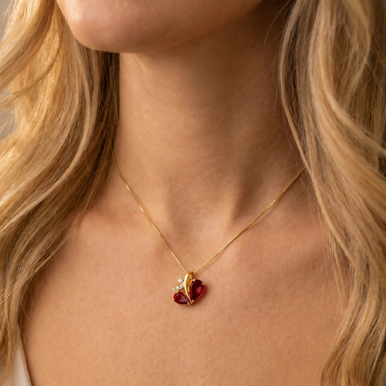 Yellow Gold Pendant Necklace Multi-Gemstone 10K — Adelaide