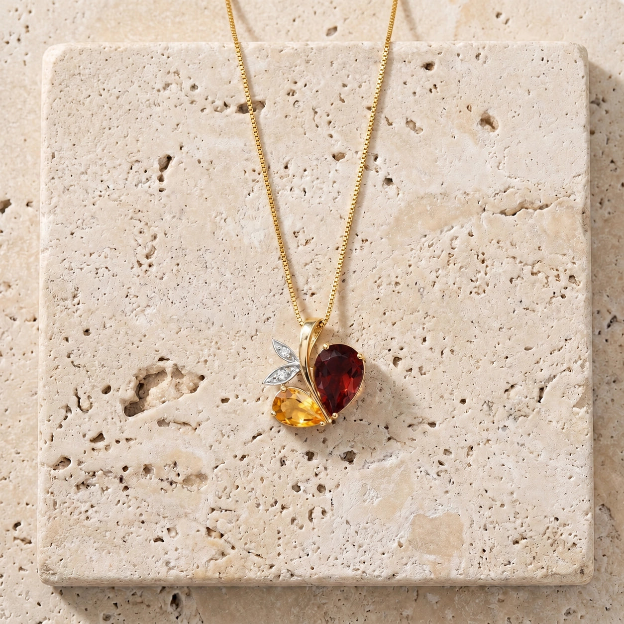 Yellow Gold Pendant Necklace Sapphire 10K — Adelaide