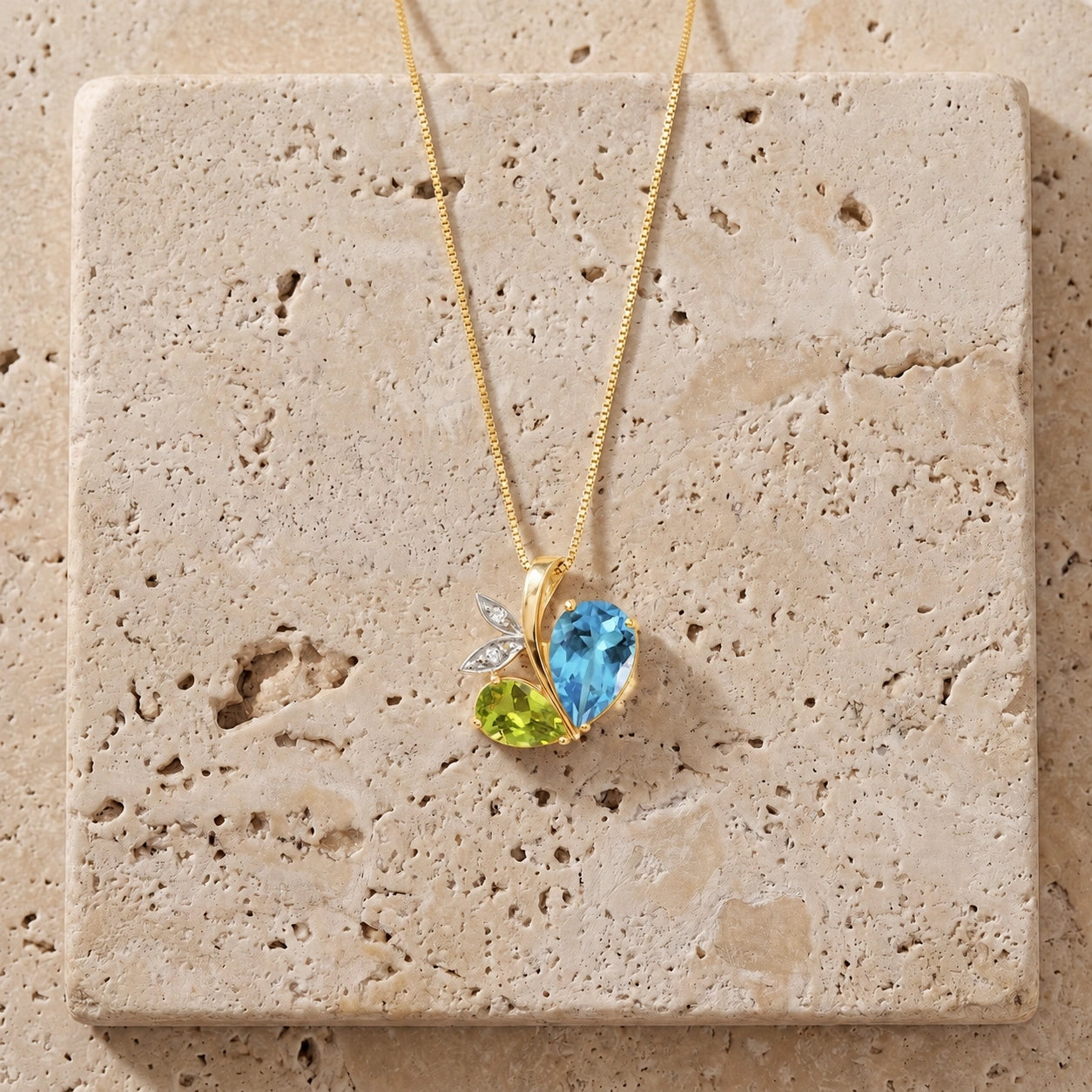 Yellow Gold Pendant Necklace Sapphire 10K — Adelaide