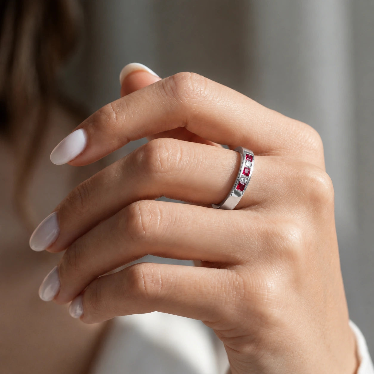 White Gold White Topaz & Ruby — Nazzarena