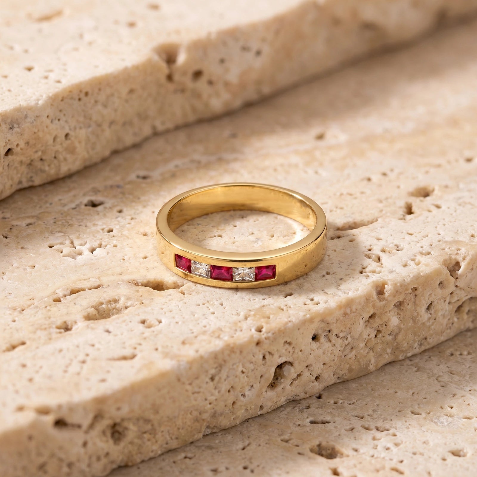 Yellow Gold White Topaz & Ruby — Nazzarena