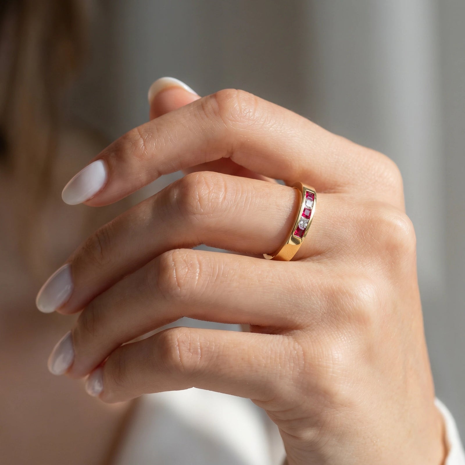 Yellow Gold White Topaz & Ruby — Nazzarena
