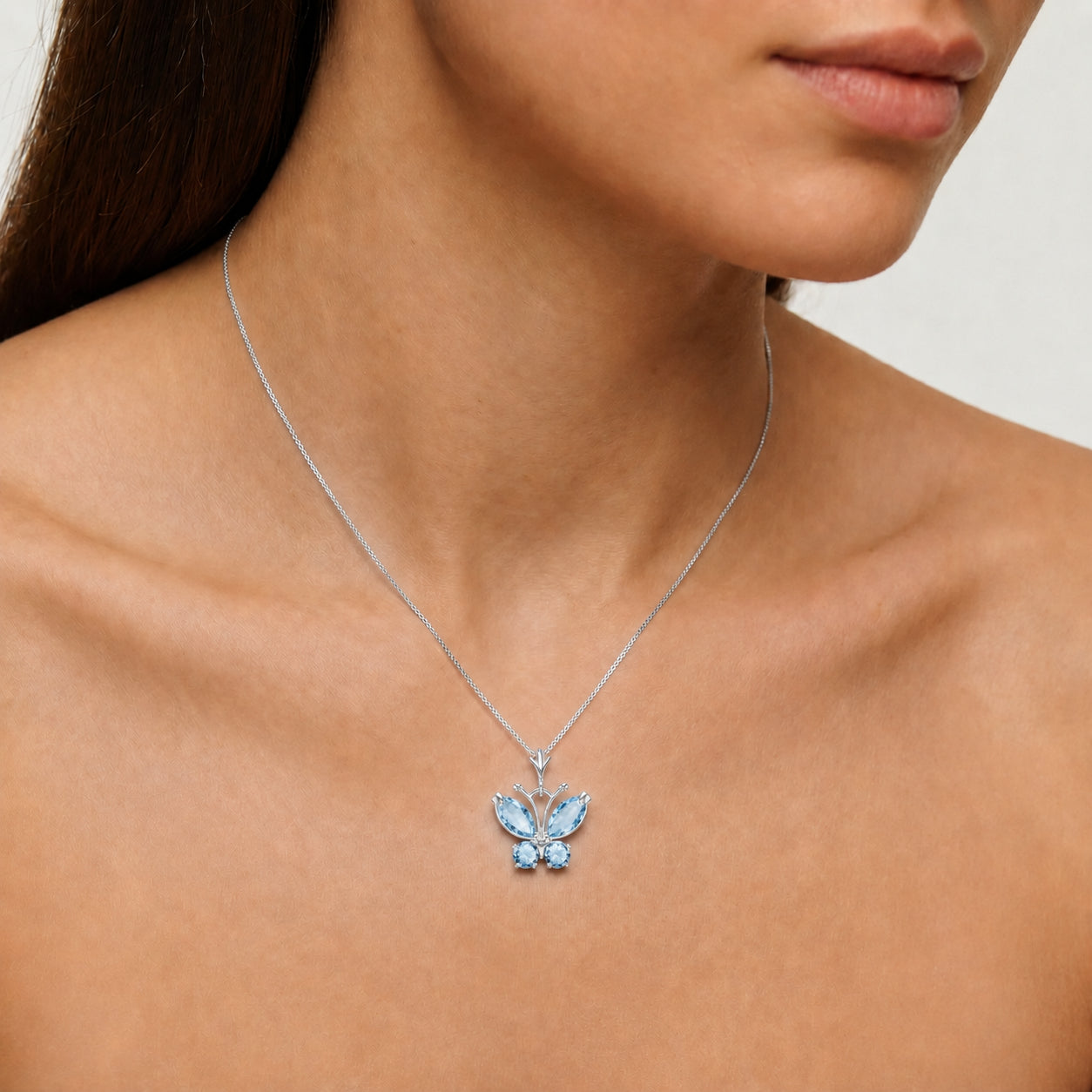 White Gold Eternal Necklace Aquamarine 10K — Miranda
