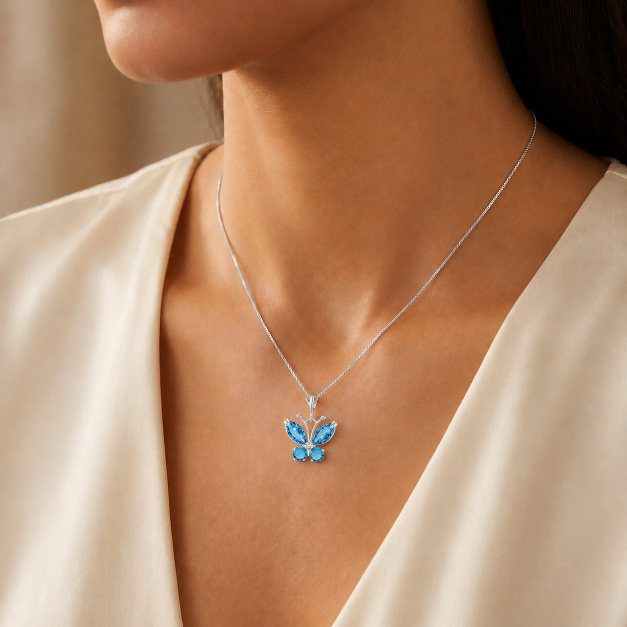 White Gold Eternal Necklace Blue Topaz 10K — Miranda