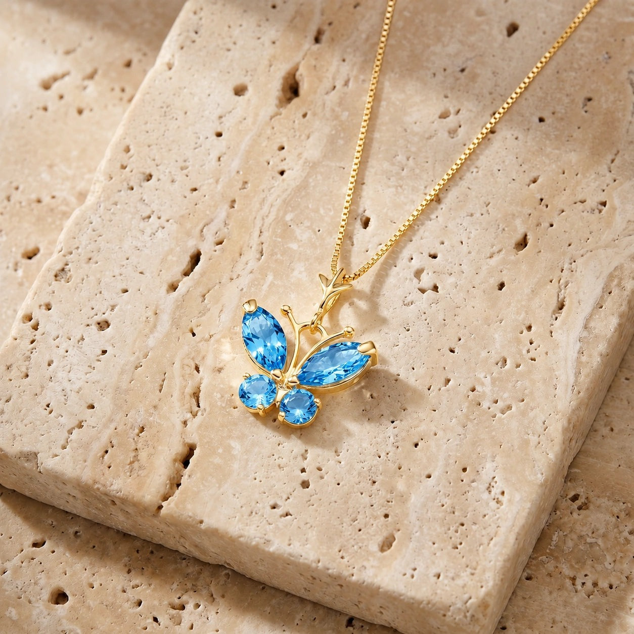 Yellow Gold Eternal Necklace Garnet 10K — Miranda