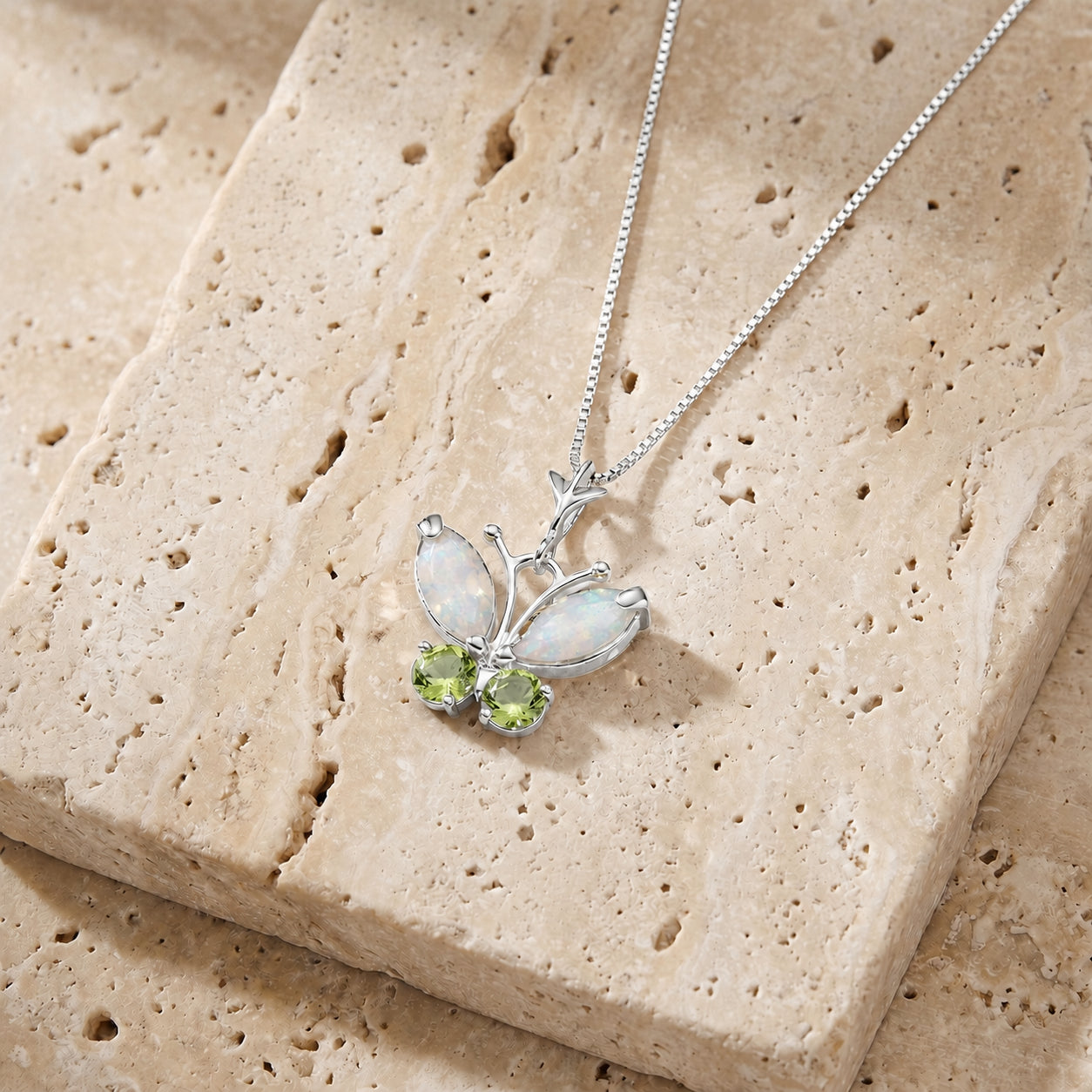White Gold Eternal Necklace Opal 10K — Miranda