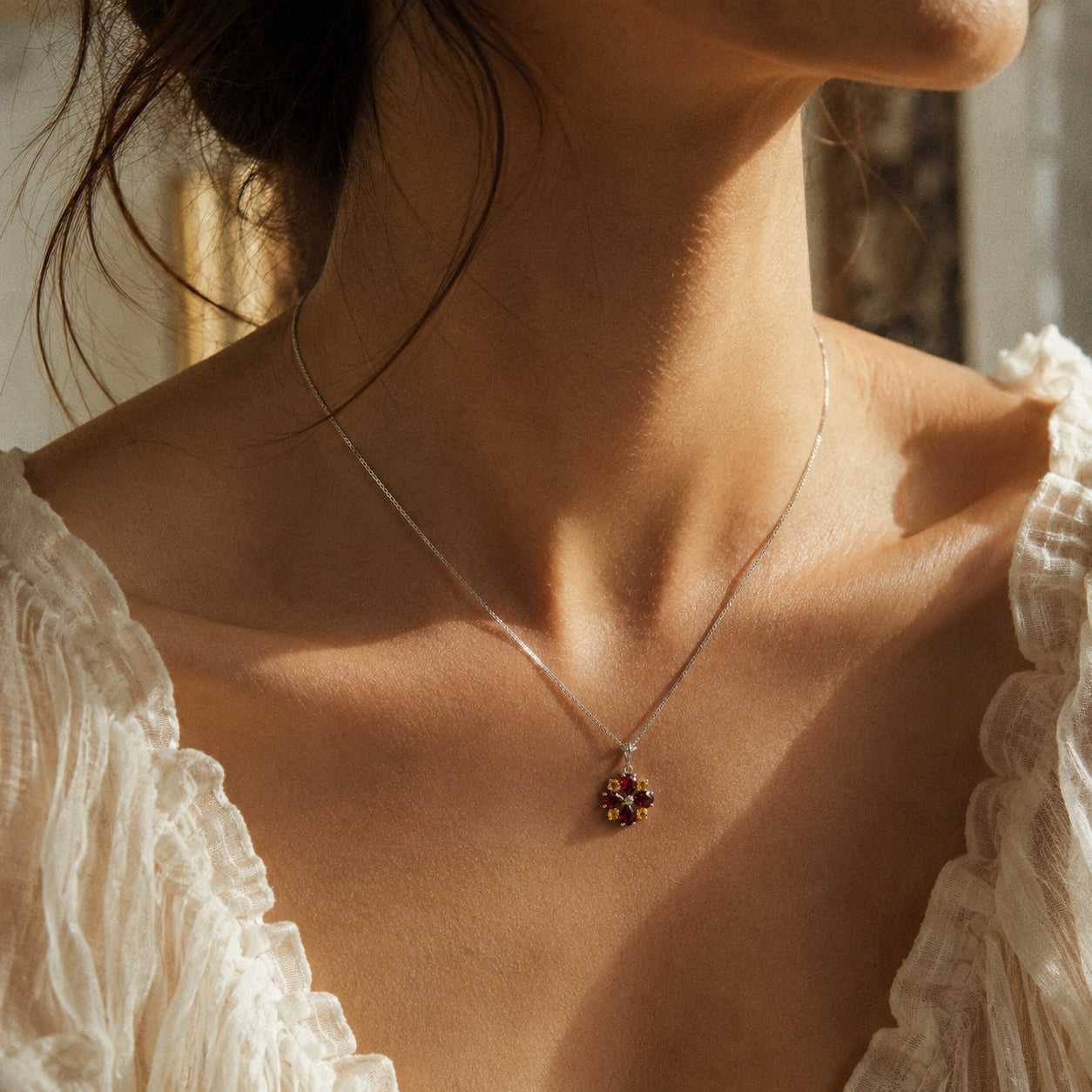 White Gold Petal Necklace Garnet 10K — Bibiana