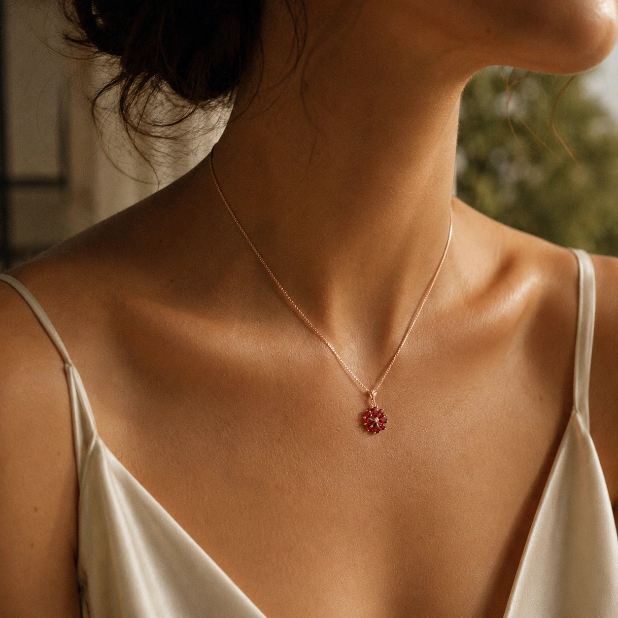 Rose Gold Petal Necklace Peridot 10K — Bibiana