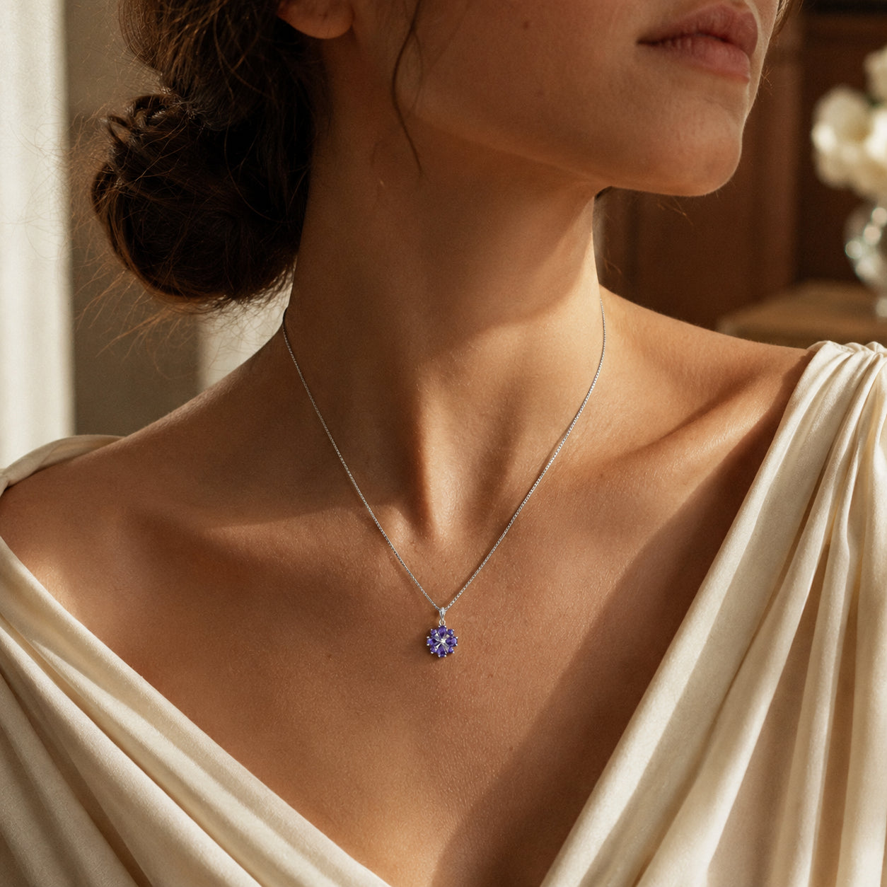 White Gold Petal Necklace Tanzanite 10K — Bibiana