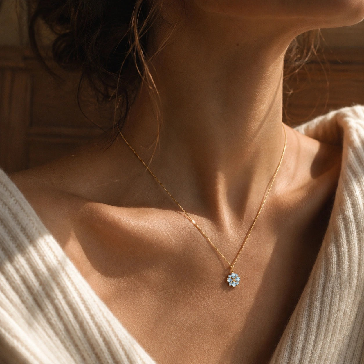 Yellow Gold Petal Necklace Tanzanite 10K — Bibiana