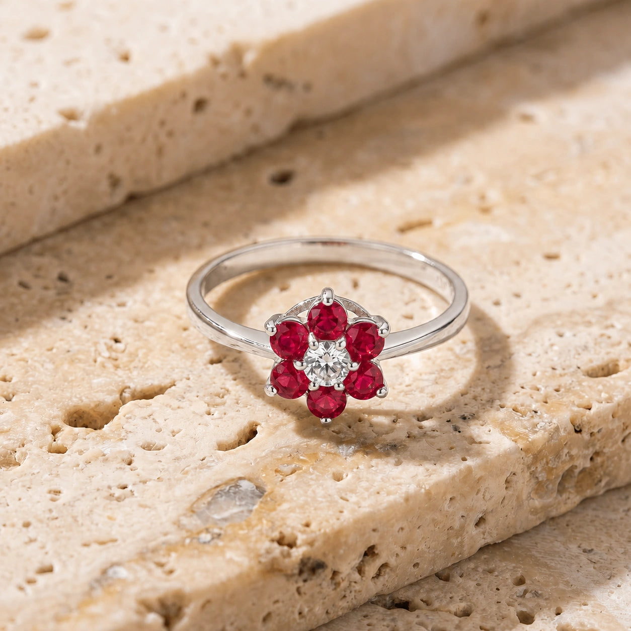 White Gold Ring Ruby 10K — Novella