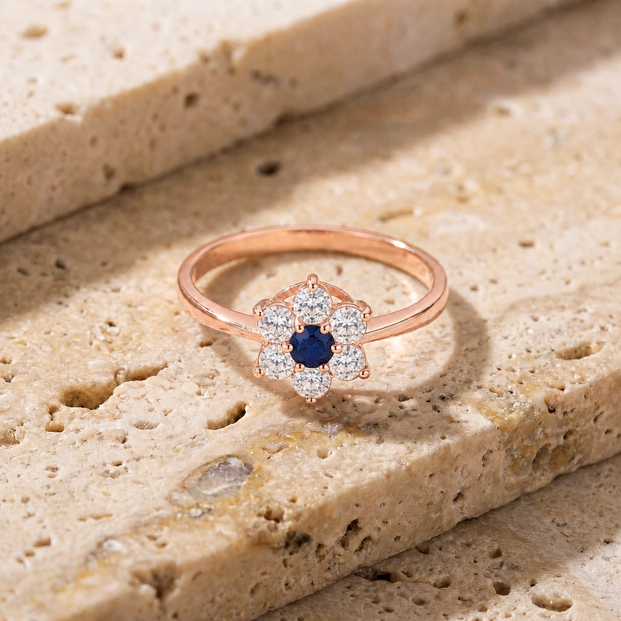 Rose Gold Ring Sapphire 10K — Novella