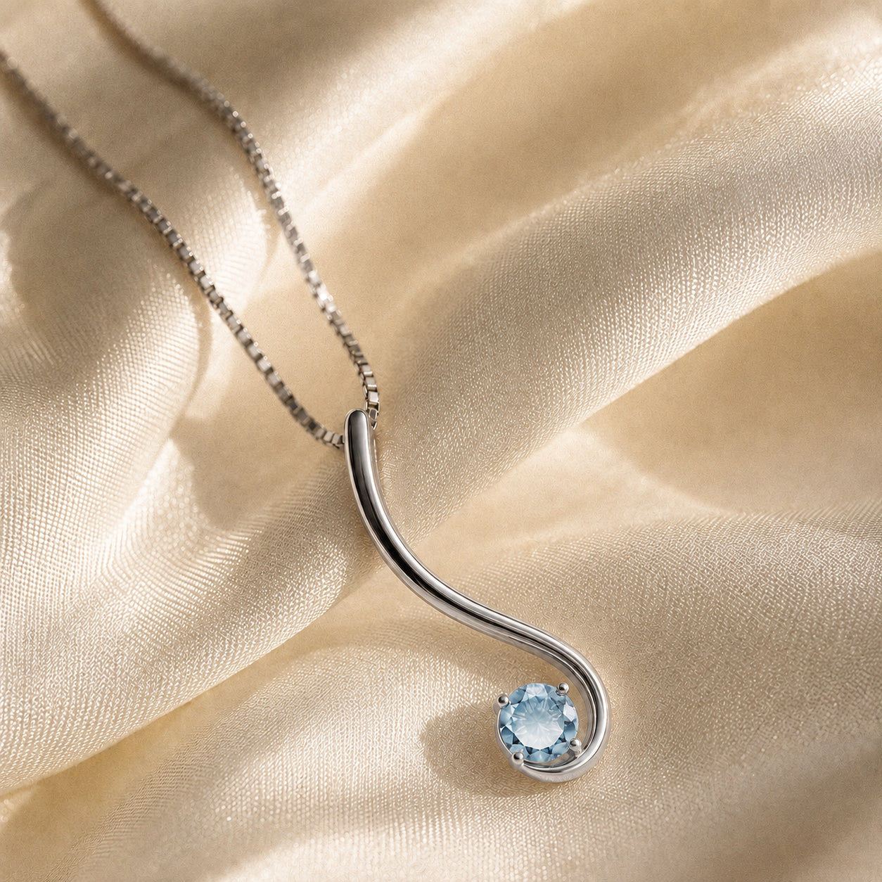 White Gold Aura Necklace Citrine 10K — Clementina
