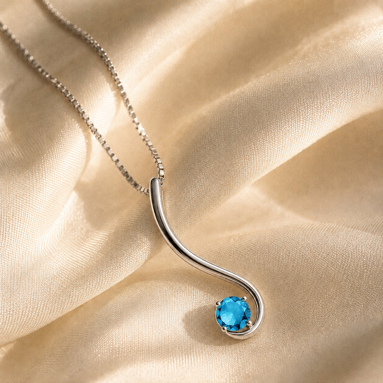 White Gold Aura Necklace Pink Topaz 10K — Clementina