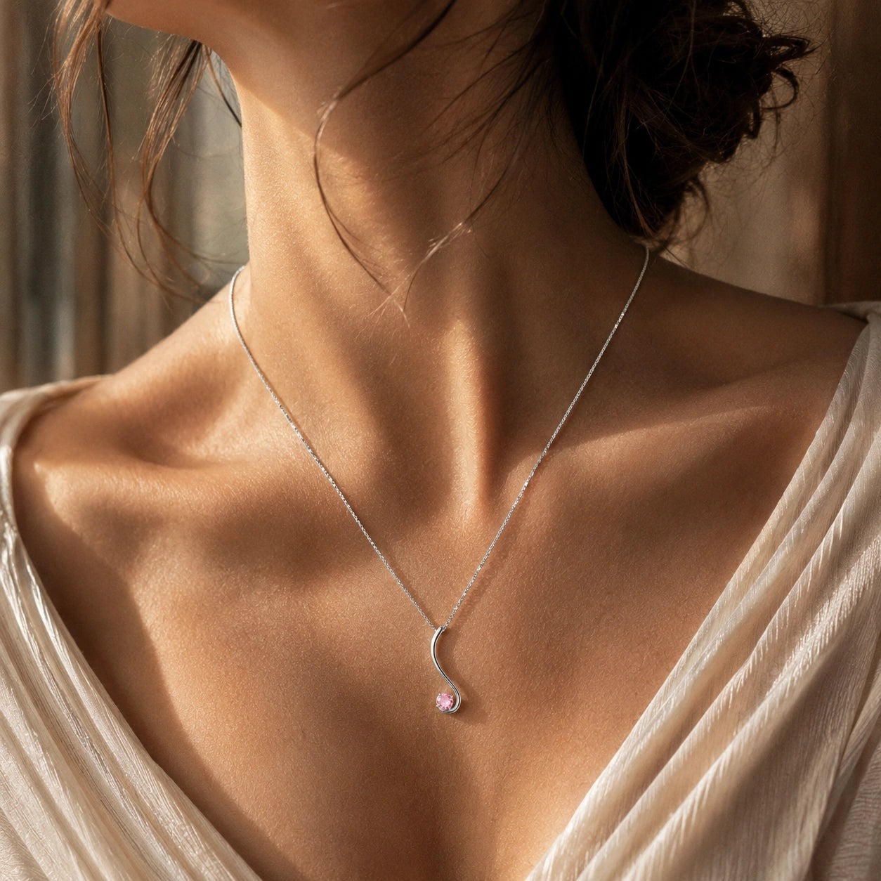 White Gold Aura Necklace Pink Topaz 10K — Clementina