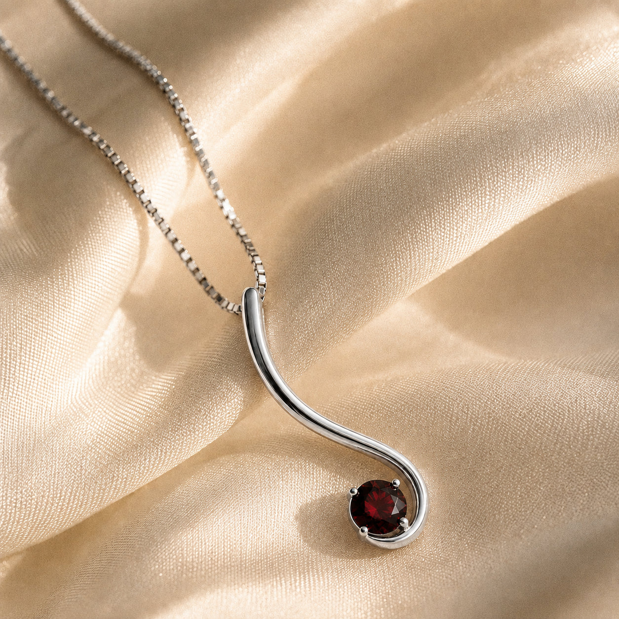 White Gold Aura Necklace Blue Topaz 10K — Clementina
