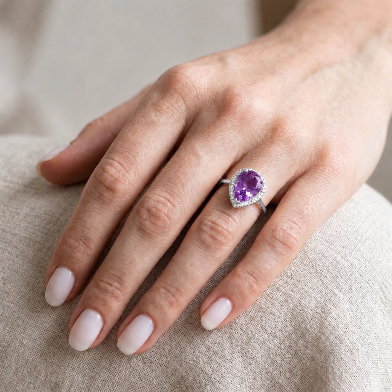 White Gold Celeste Ring Amethyst 10K — Cosima
