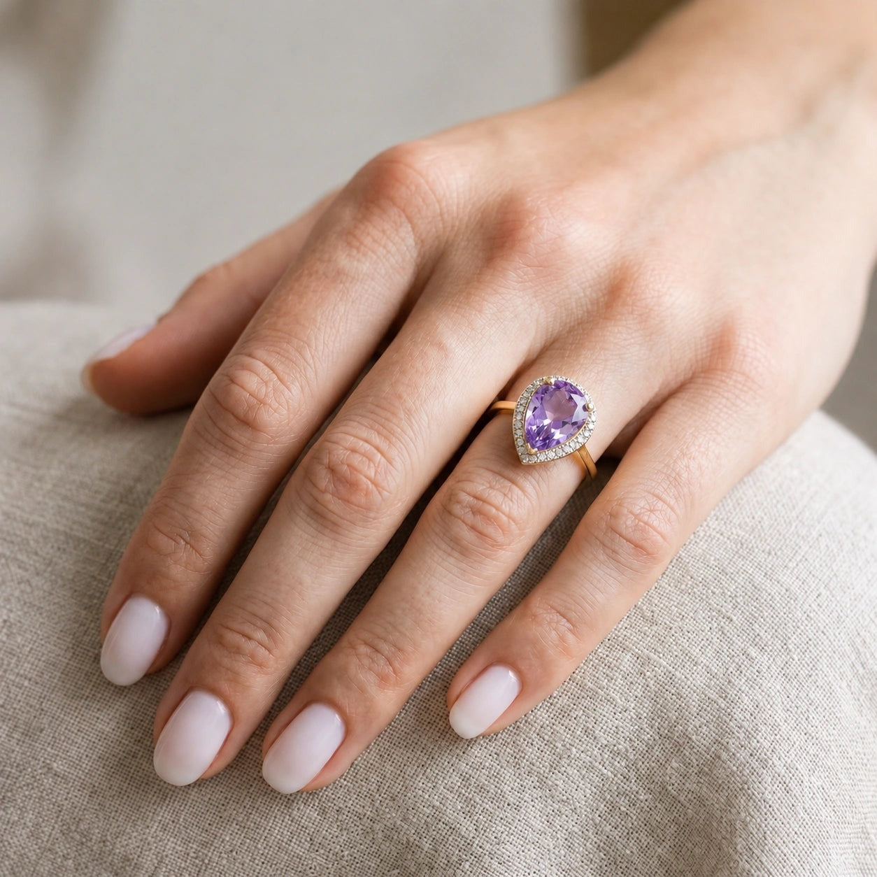 Yellow Gold Celeste Ring Amethyst 10K — Cosima