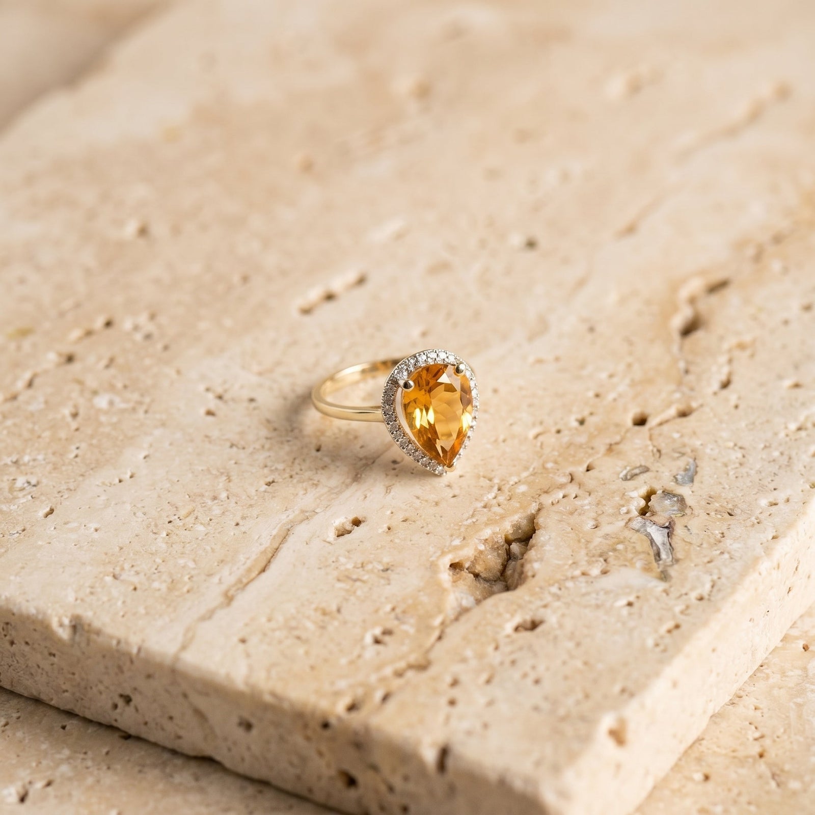 Yellow Gold Celeste Ring Garnet 10K — Cosima